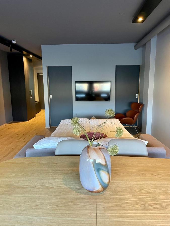 Modern Apartment With Hot Tub In Akureyri Exterior photo